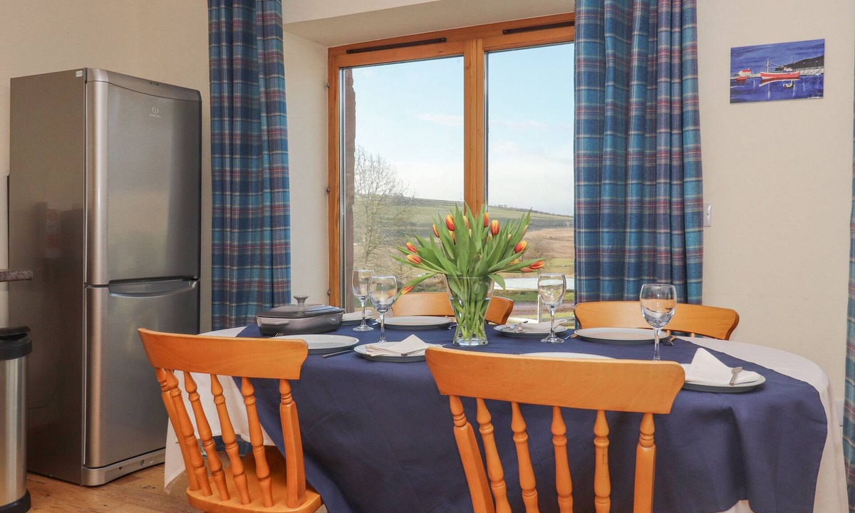 Fortrose Cottage | Reyflat Barn