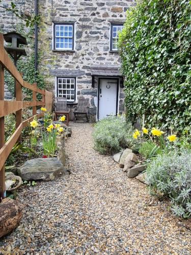 Llanbedr Apartment | River Cottage