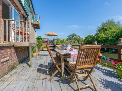 Rye House | Riverside
