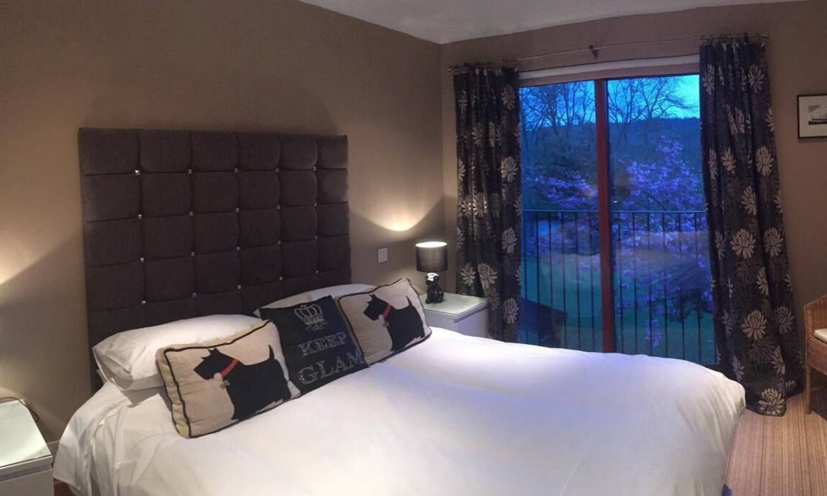 Callander House | Riverside House