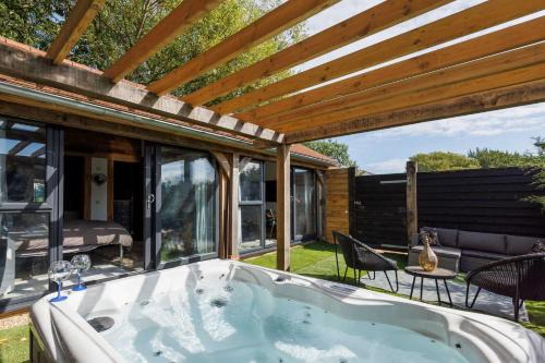 Chichester Ski Chalet | Romantic Countryside Lodge with Hot Tub