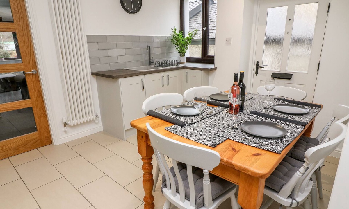 Cark Cottage | Rose Cottage