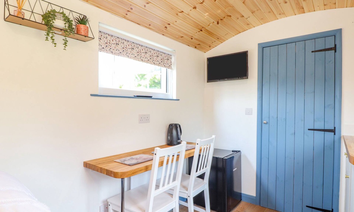 Illogan Cottage | Rose