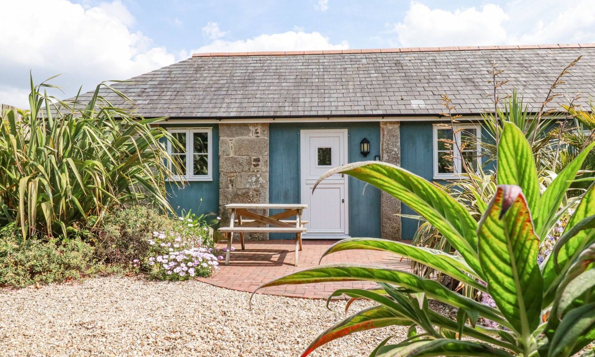 Truro Cottage | Rose's Stable