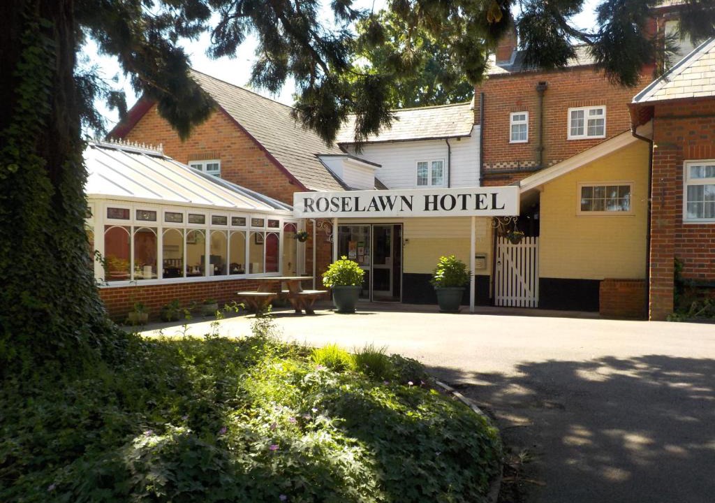 Burghfield Hotel | Roselawn Hotel