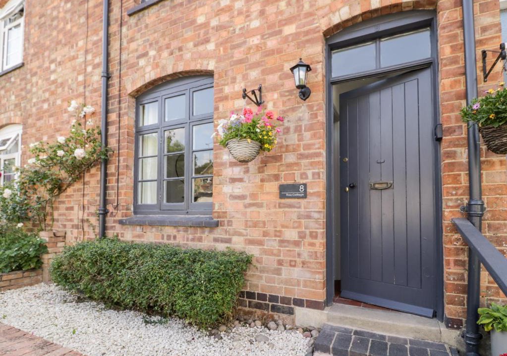 Sedgeberrow House | Ross Cottage