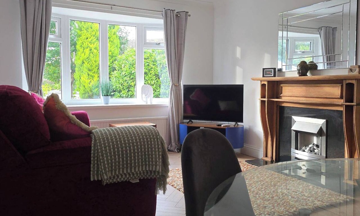 Llay House | Rupert Bungalow