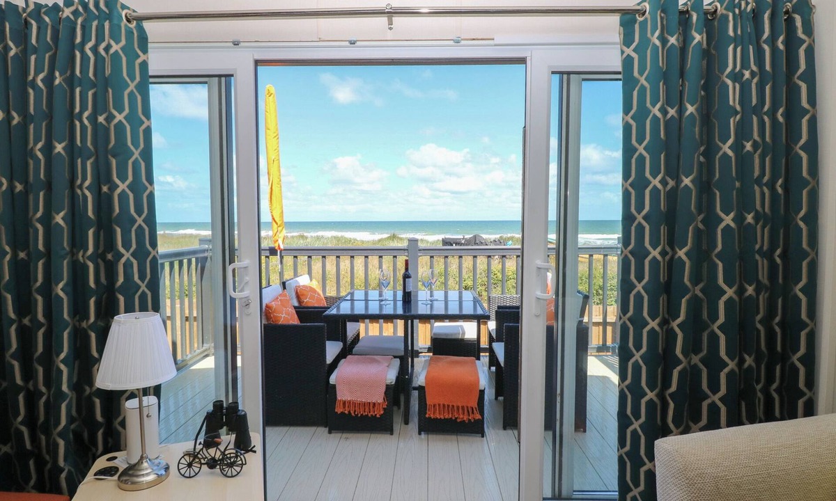 Bacton Cottage | Sand & Serenity
