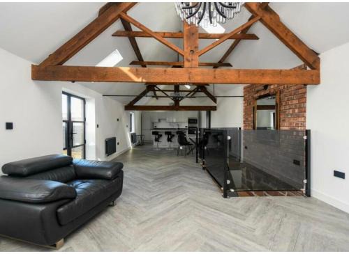 Albrighton House | Sandstone Grange