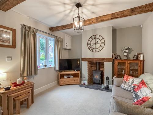 Hinstock House | School Cottage