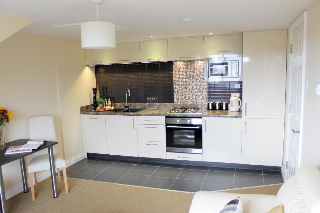 Exeter Apartment | Silversprings - City Centre Apartments with Parking