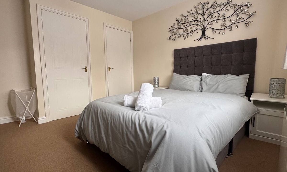 Fenny Stratford Apartment | Sleeps4-freeparking-familyfriendly-wcaccessible
