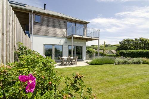 Bantham House | Sloopside - The Annexe, Bantham, South Devon