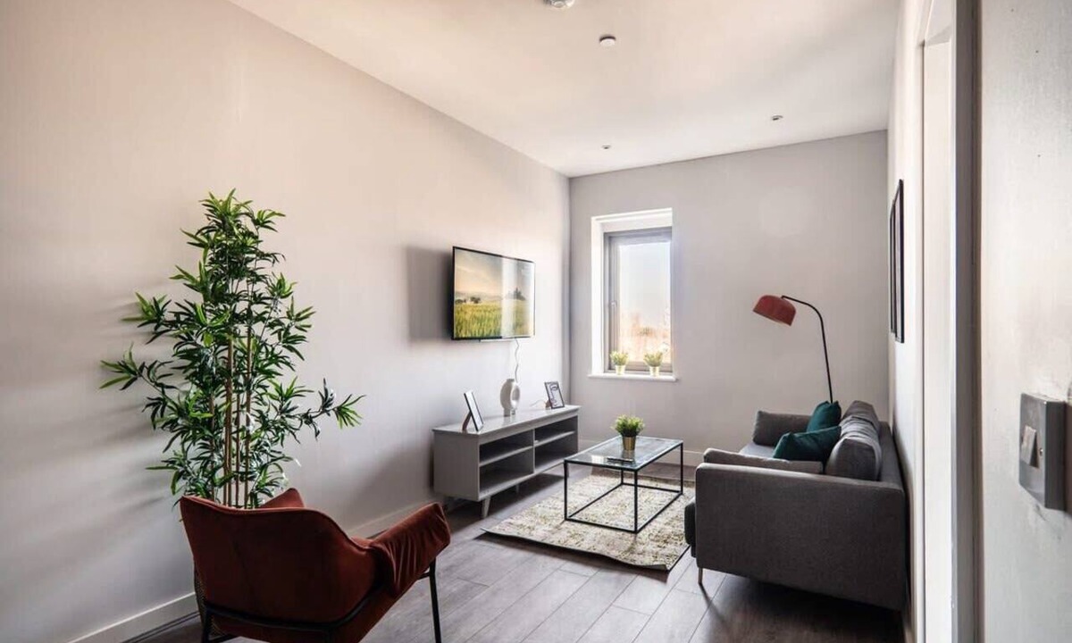Crosby Apartment | Smart 2 BR Apt in Crosby Road, Waterloo, Liverpool