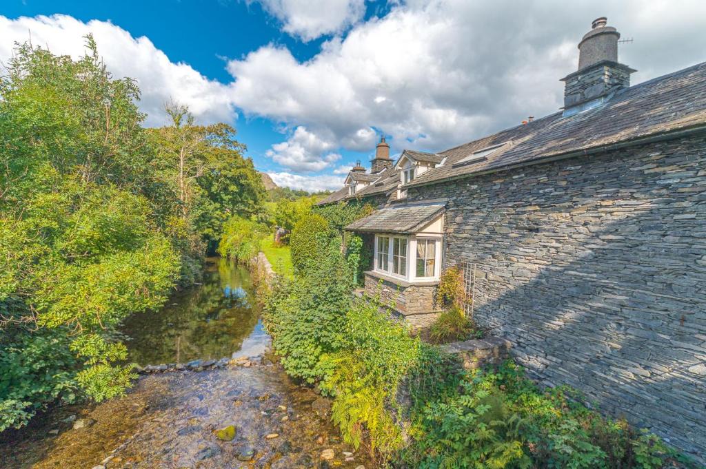 Coniston House | Smithy Cottage Coniston