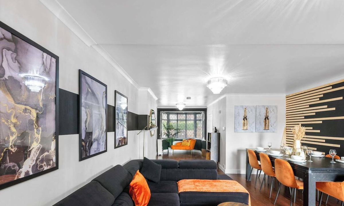 Reading House | Spacious 6Bed Reading Home - Garden & Free Parking