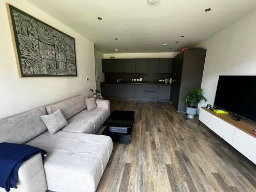 Leyton House | sPARSH