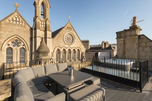 Upper Town House | St Paul's House