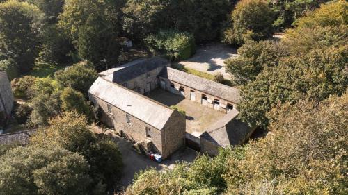 Redruth House | Stable House
