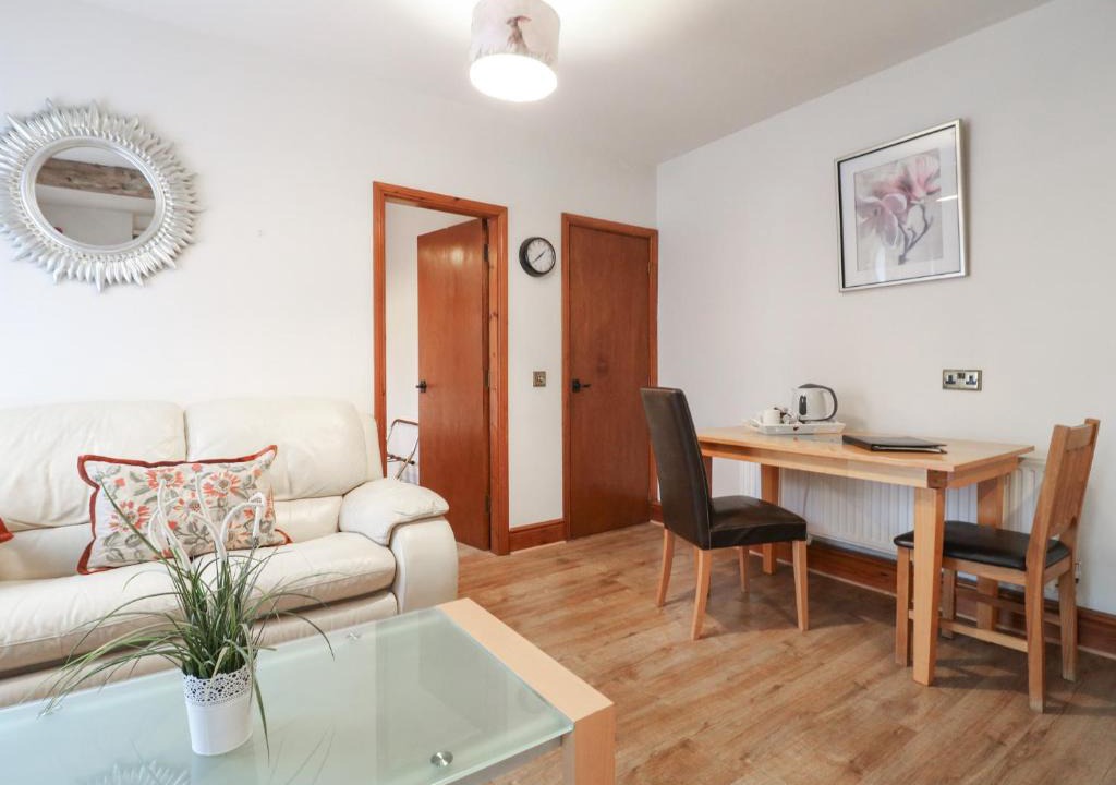 Castle Donington Apartment | Stables