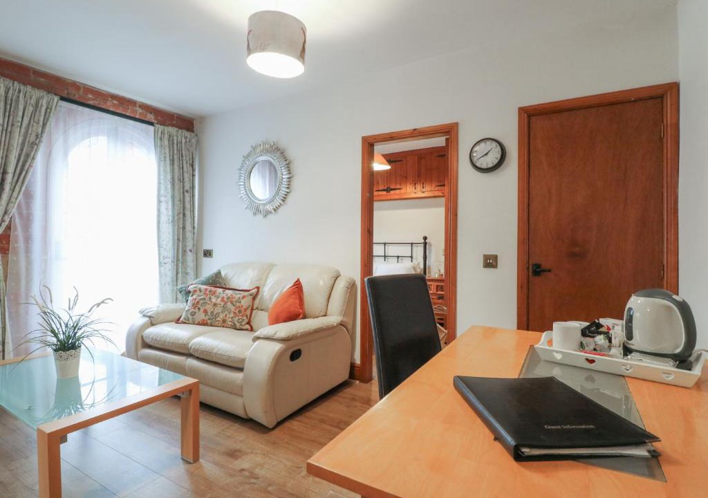 Castle Donington Apartment | Stables