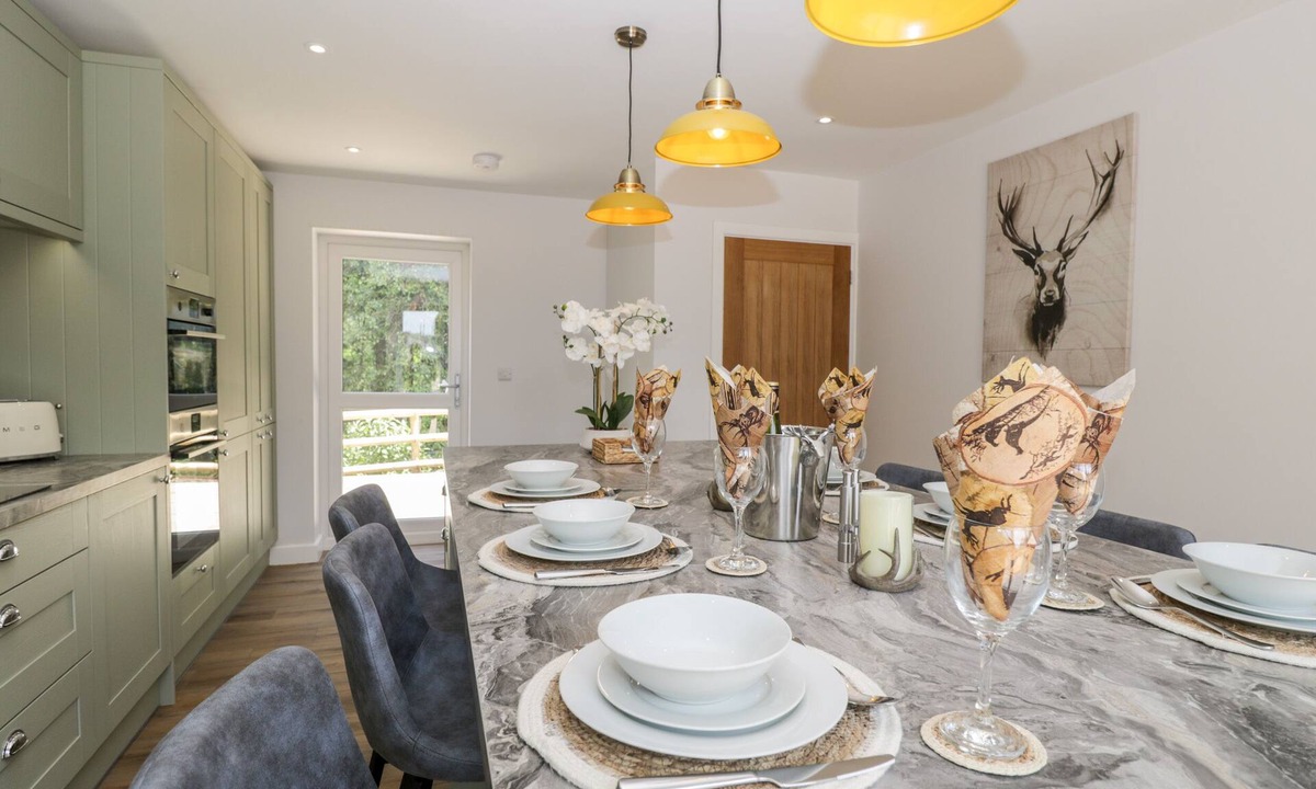 Lytchett Matravers Cottage | Stag Cottage