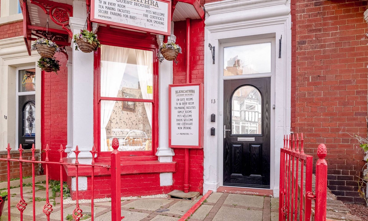 West Cliff Hotel | Standard Double Bed, Ensuite