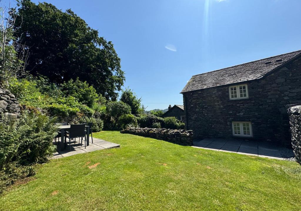 Grasmere House | Stone Arthur Cottage