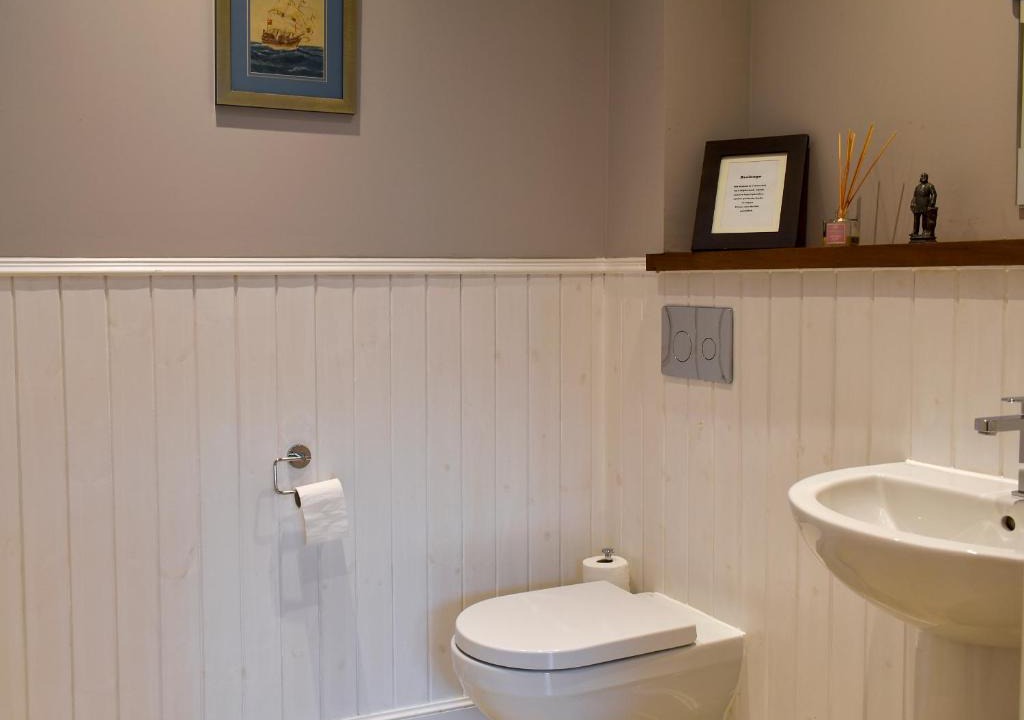 Linlithgow House | Strathspey