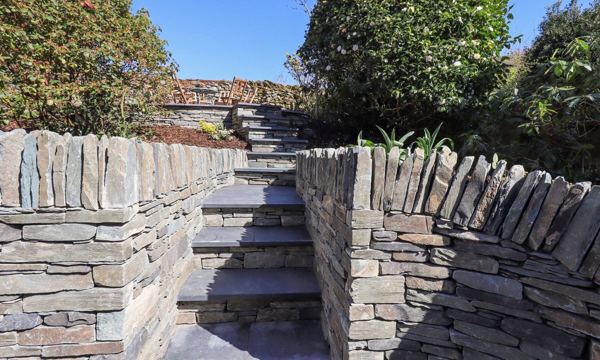 Ambleside Cottage | Striding Home
