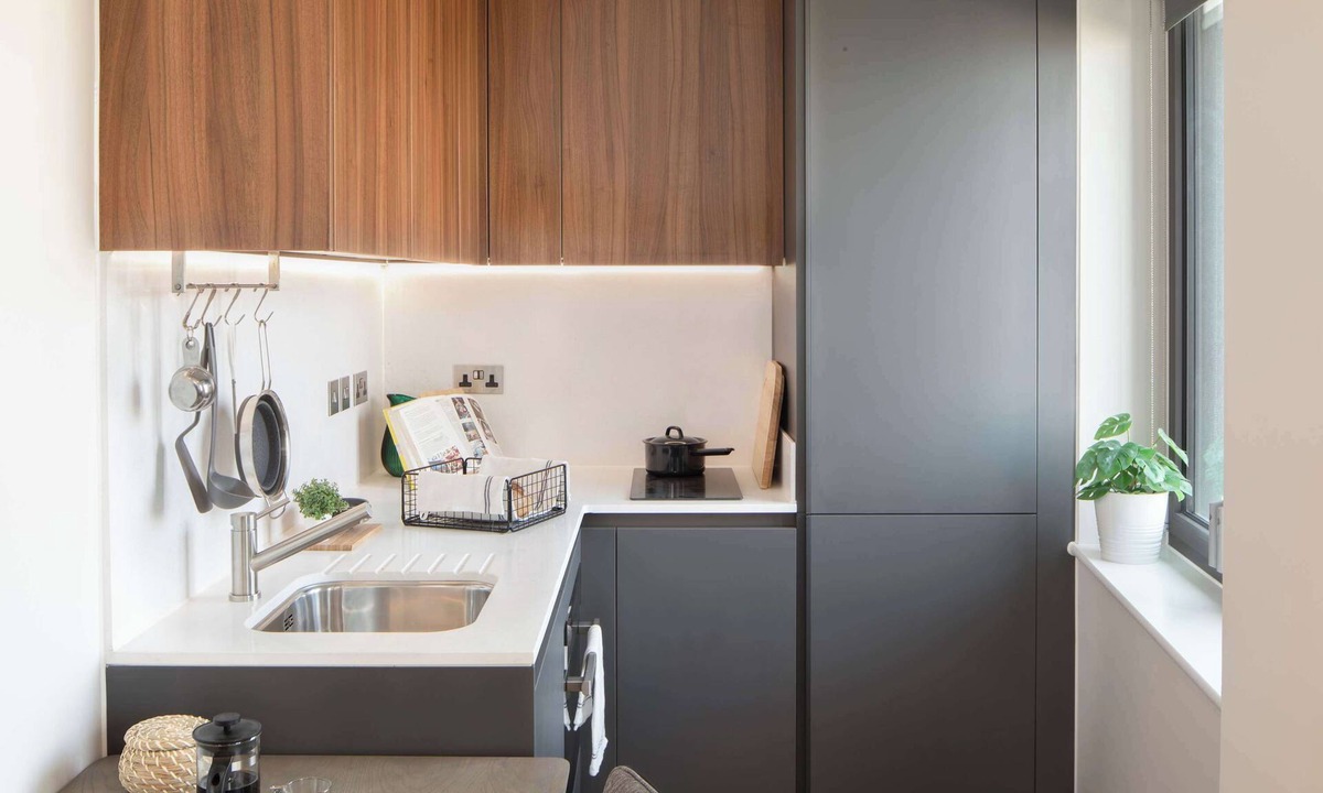 Fairfield Apartment | Studio Apt w/King Bed & Co-Working : StayCozy