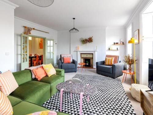 Upper Town Apartment | Stunning apartment in central location - Pass the Keys