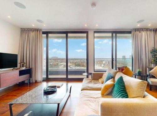 Swiss Cottage Apartment | Stylish Hampstead Apartment on Finchley Road