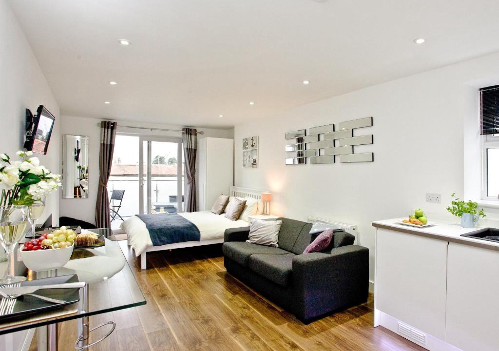 Exmouth Apartment | Sunnymead Studio