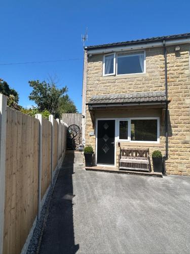 Silsden House | Tar Top