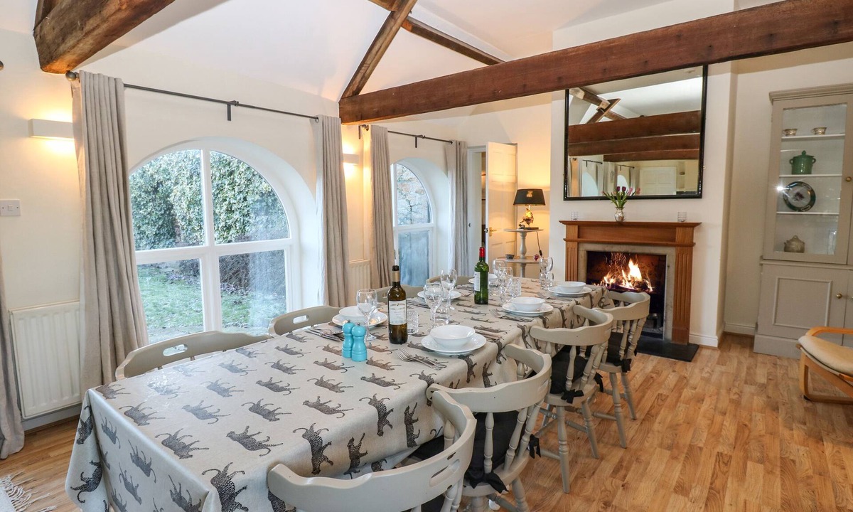 Caldwell Cottage | The Arches