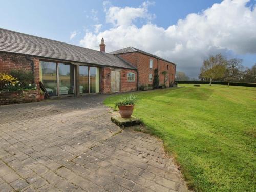Loppington House | The Barn