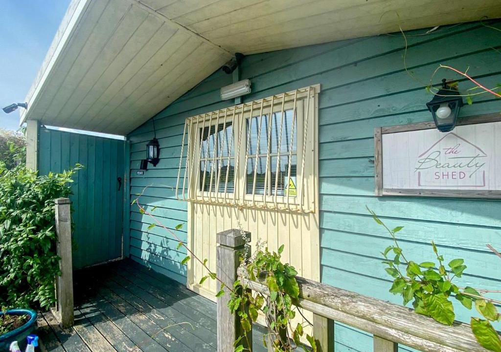 Higher Walton House | The Beauty Shed