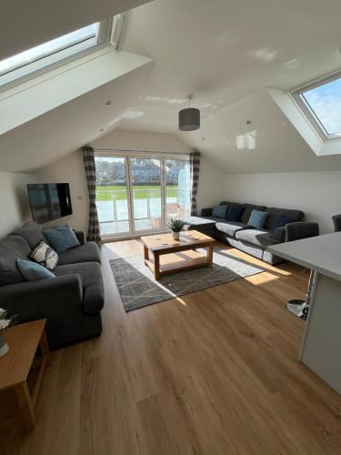 Mylor Bridge Apartment | The Boathouse