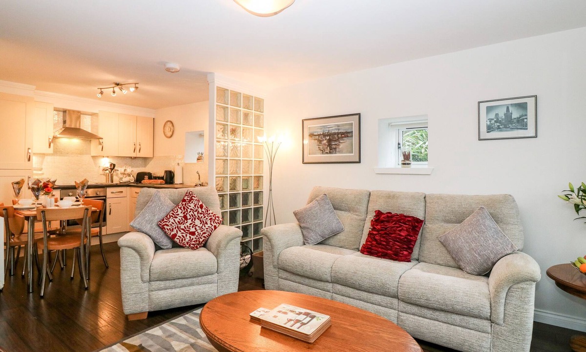 Newtonhill Cottage | The Bothy