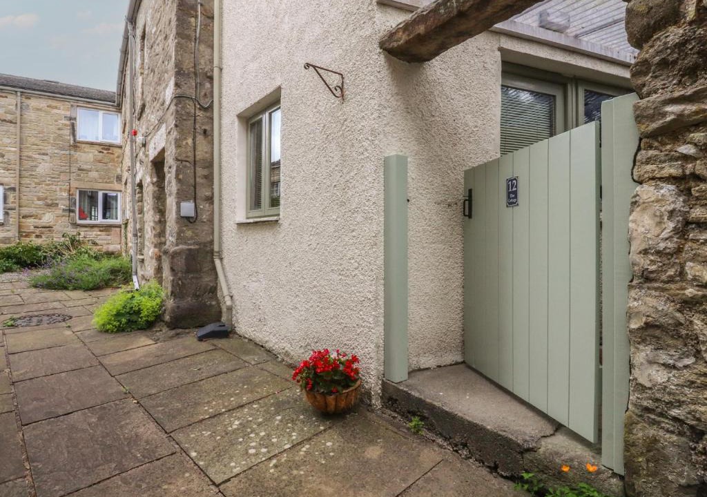 Giggleswick House | The Cottage