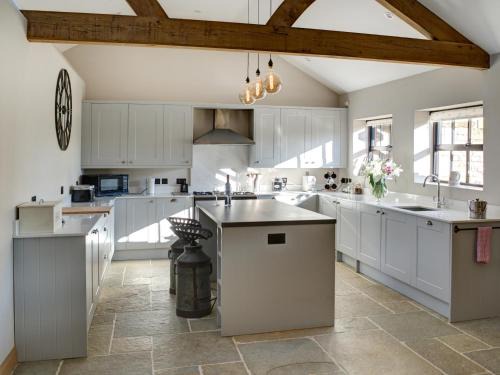 Chipping Campden House | The Doveling