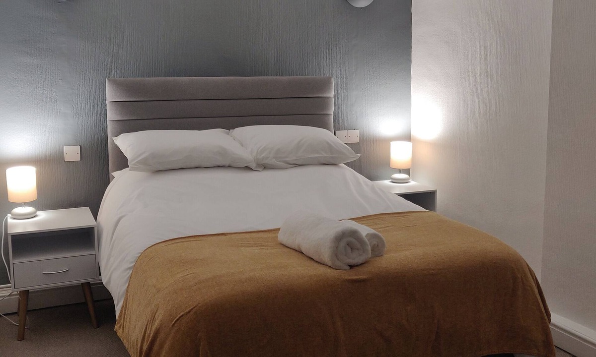 Much Wenlock Hotel | The Fox