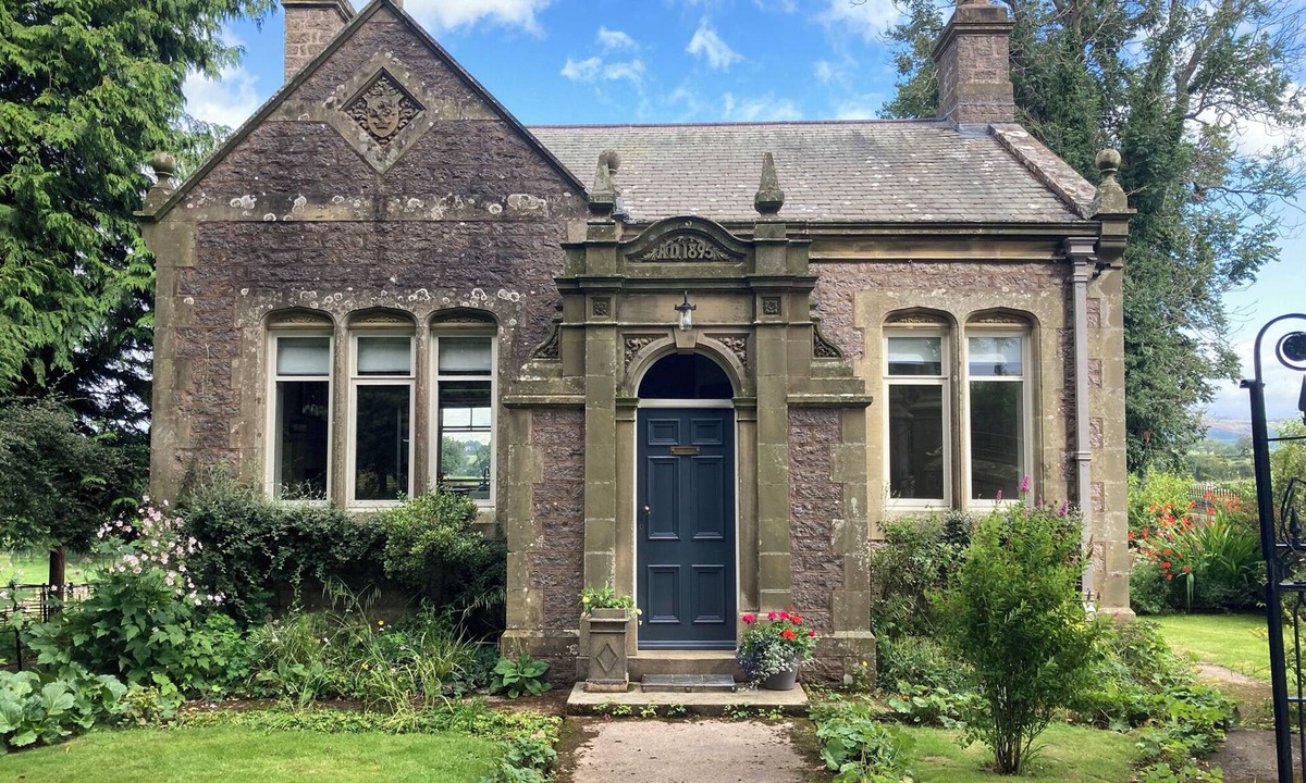 Kirkby Stephen Cottage | The Gatehouse Beckfoot Hall