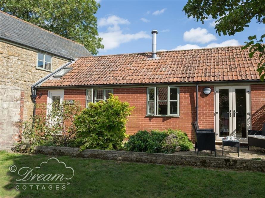 Broadwindsor House | The Granary