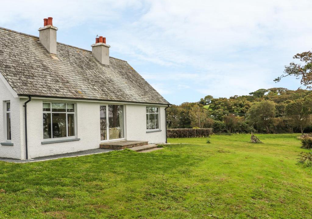 Newtownards House | The Hide