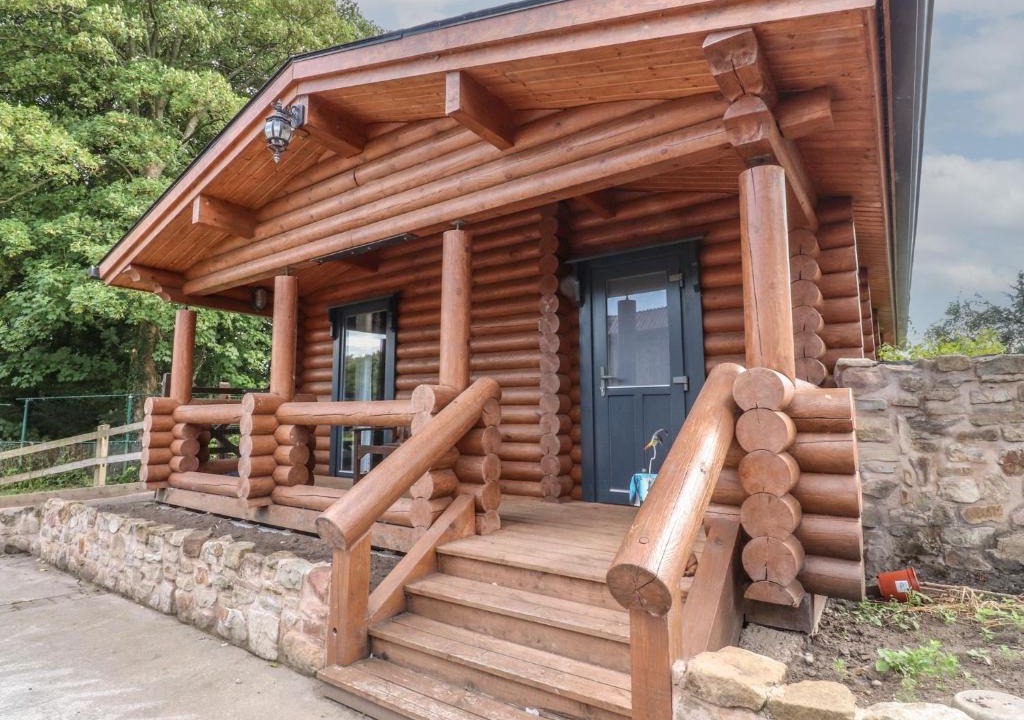 Burscough House | The Log Cabin