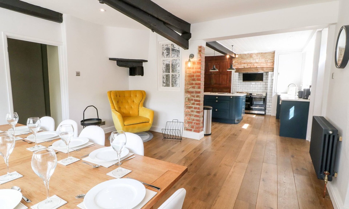 Hook Norton Cottage | The Old Bakery