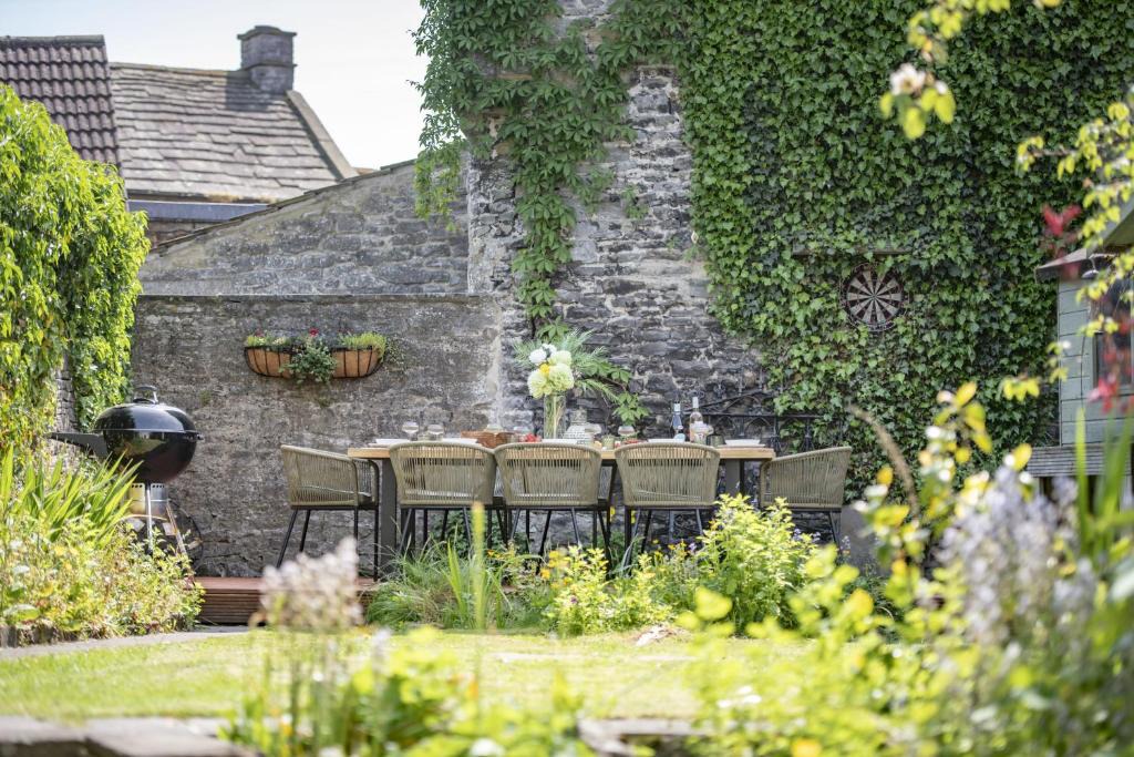 Middleham House | The Old Manse