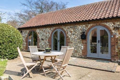 Docking House | The Old Stables